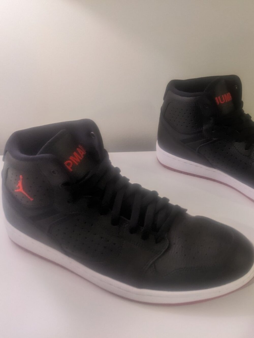 Nike Air Jordan Access 'Black Gym Red'
